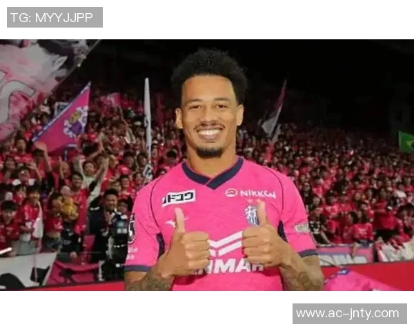 申花官方宣布巴西前锋拉斐尔拉唐正式加盟球队助力新赛季