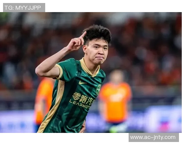 德甲豪门冬季转会期向王钰栋发出邀请究竟是哪支球队引发热议 德甲豪门冬季转会期向王钰栋发出邀请究竟是哪支球队引发热议